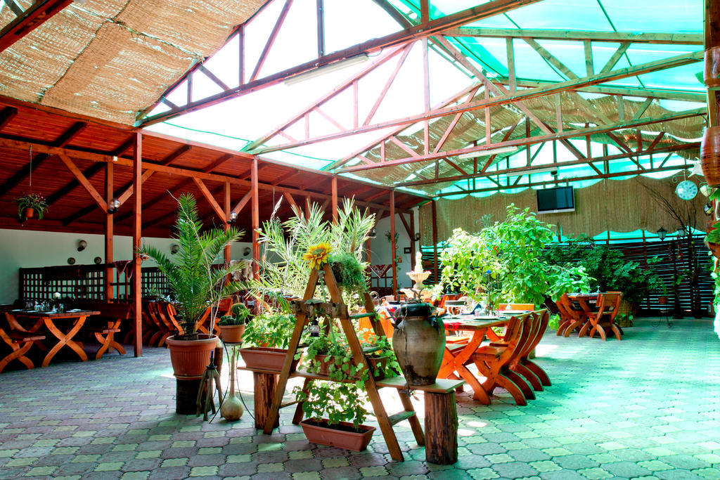 אוטופן Denisa Hotel מראה חיצוני תמונה