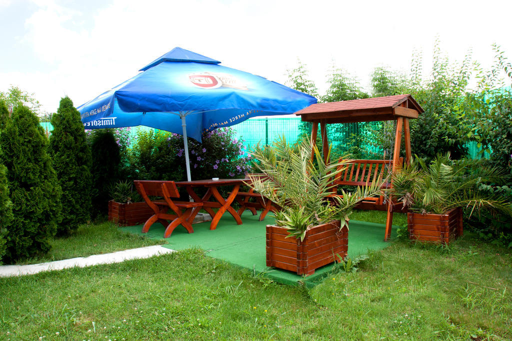 אוטופן Denisa Hotel מראה חיצוני תמונה